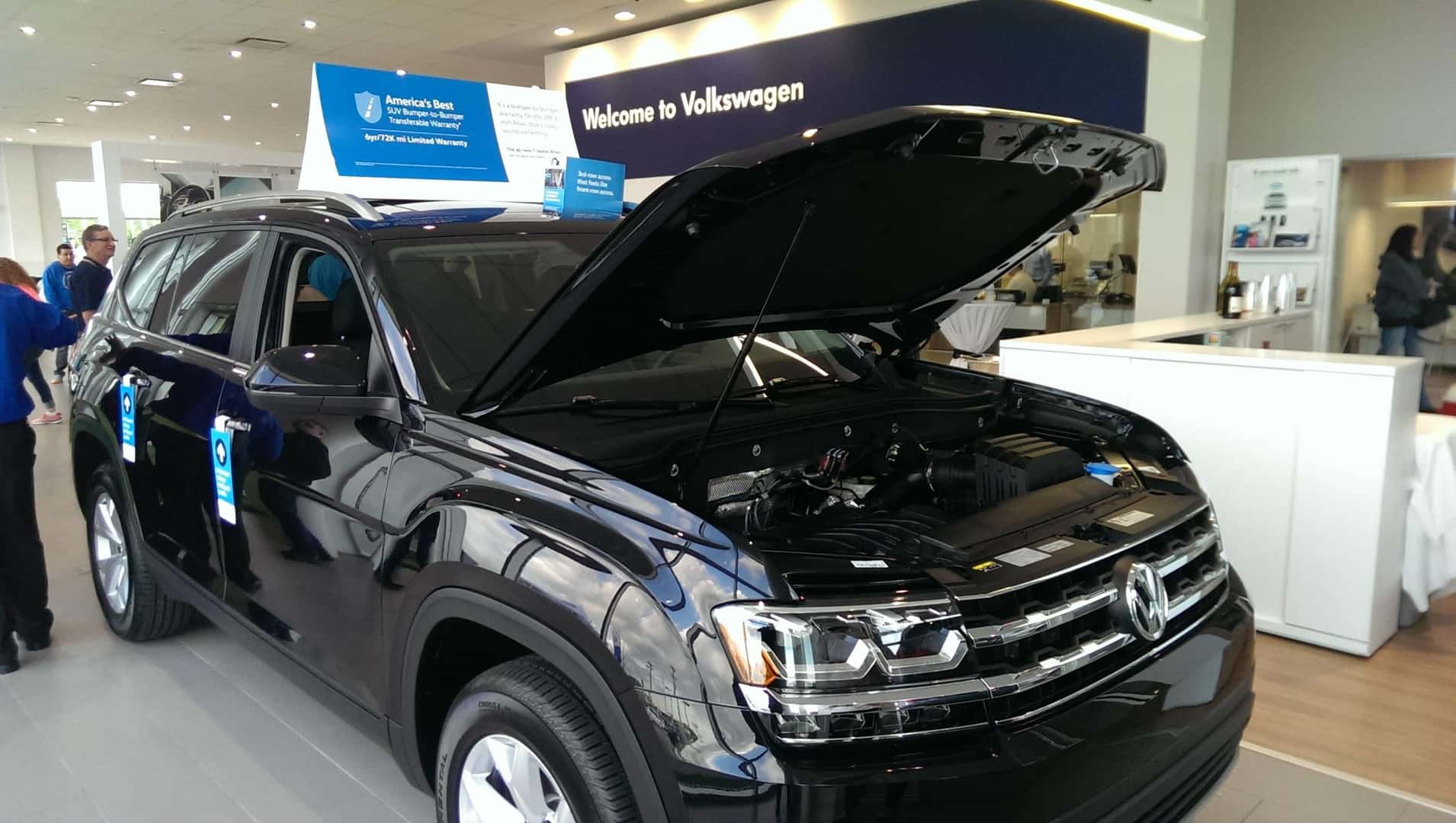 VW and Used Car Dealer serving Chicagoland | Autobarn VW