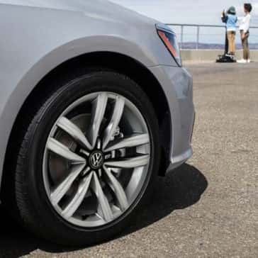 2017 Volkswagen Passat Wheel Detali