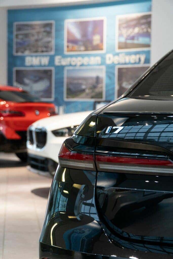 Choose Bill Jacobs BMW for your next Ultimate Driving Machine
