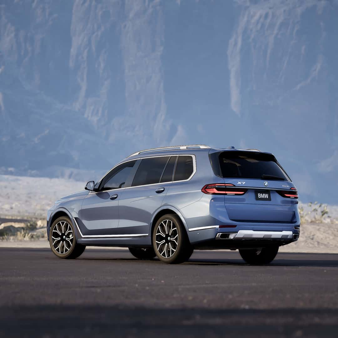 Rear shot of 2026 BMW X7