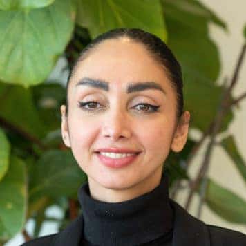 Elham  Jilardi