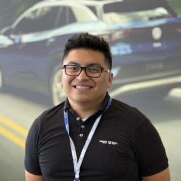 Rene            Zapata   