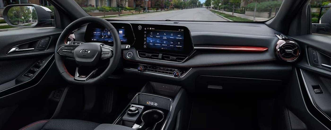 Black interior and dash in a 2025 Chevy Equinox.