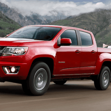 2020 Chevy Colorado Red Towing Bikes