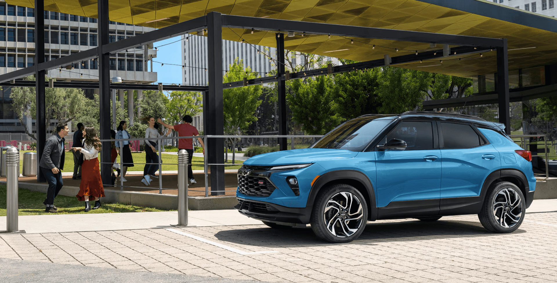 2025 Chevy Trailblazer in front of a park
