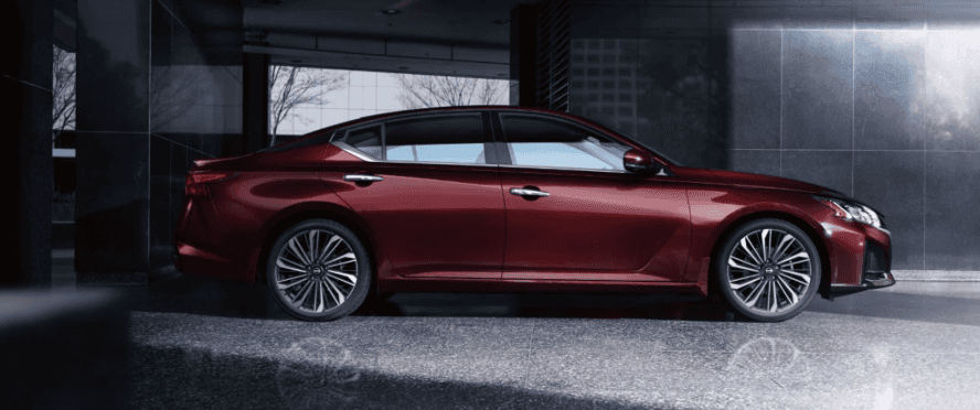 Used Nissan Altima Near Wichita at Conklin Hutchinson