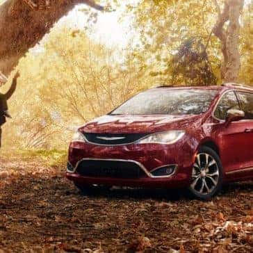2018 Chrysler Pacifica red exterior