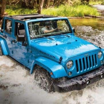 2018 Jeep Wrangler JK driving through water
