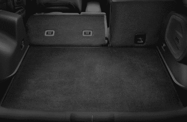 2023 Jeep Cherokee Interior