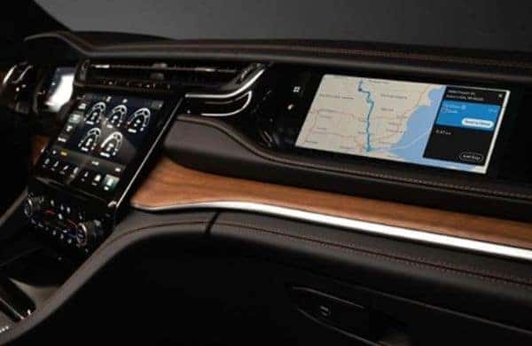 Experience true luxury when you’re behind the wheel of the 2023 Jeep Grand Cherokee