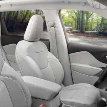 2019 Jeep Cherokee Interior Gallery 5
