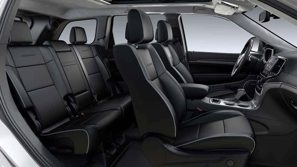 2019 Jeep Grand Cherokee interior cabin