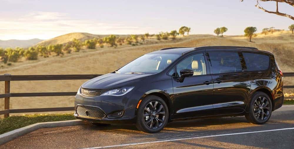 Town and country minivan sales 2019