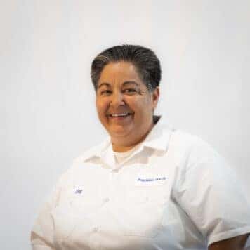 Tina  Granados