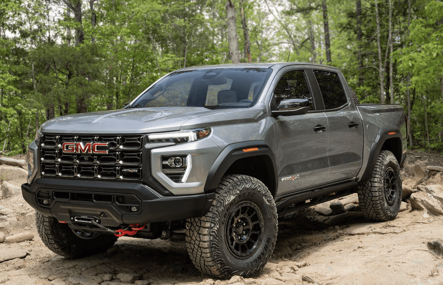 2024 GMC Canyon parked outdoors