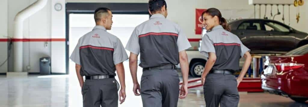 Is Your Auto Service Shop Doing a Good Job? | Jay Wolfe Toyota Kansas City
