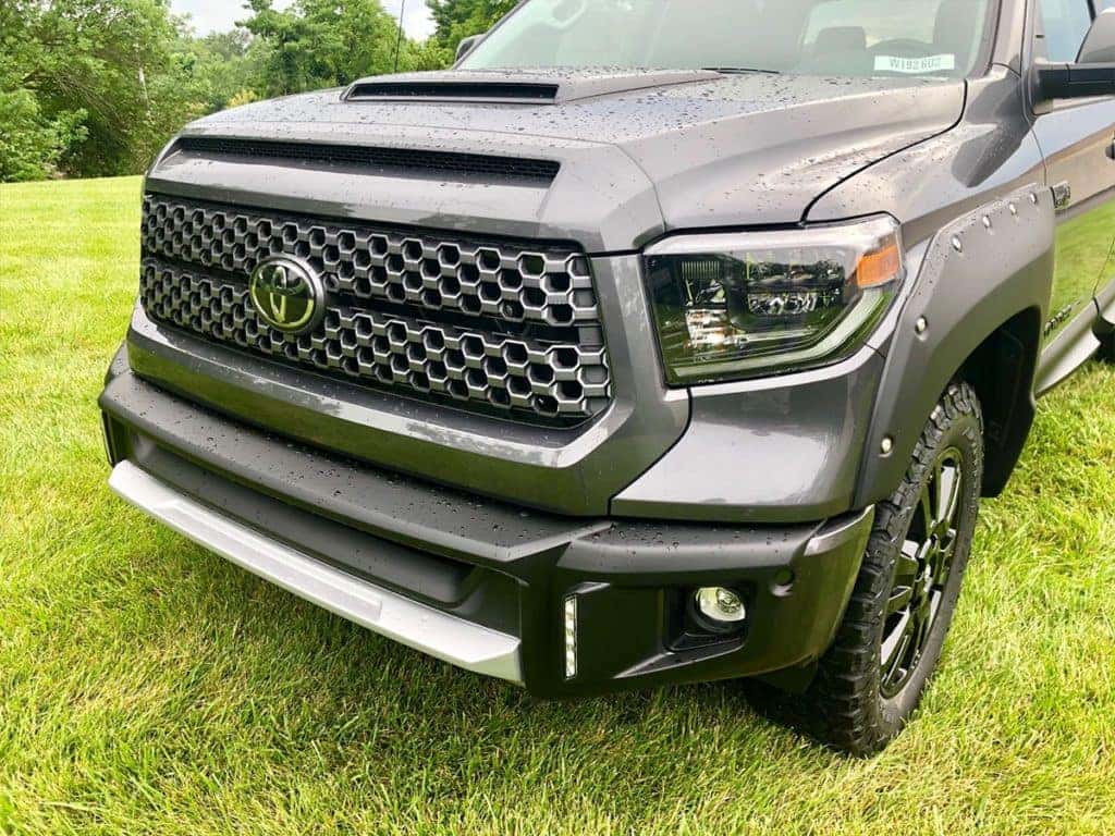 Tundra Dominator Front Left