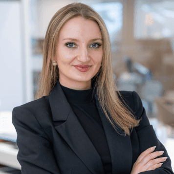 Adelina  Humenyuk 