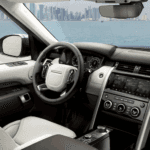 2019 land rover discovery interior