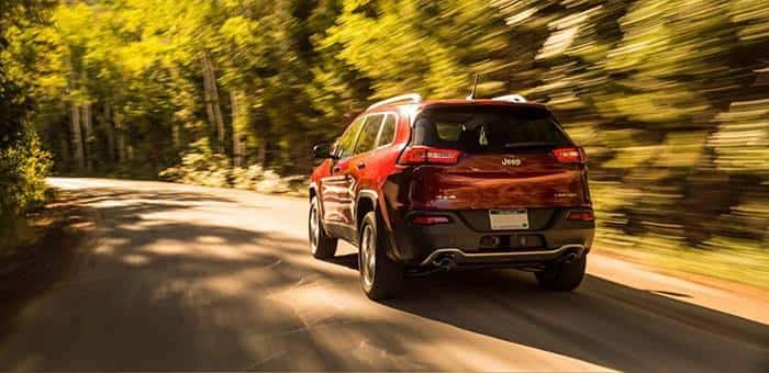 2017-Jeep-Cherokee-3