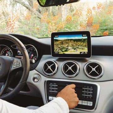 2019 Mercedes-Benz Technology