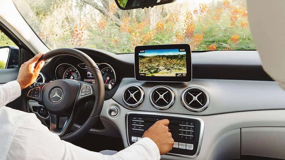 2019 Mercedes-Benz Technology