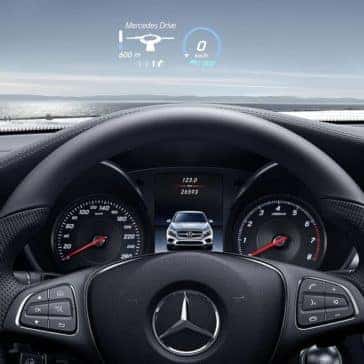 2019 MB GLC Heads Up Display