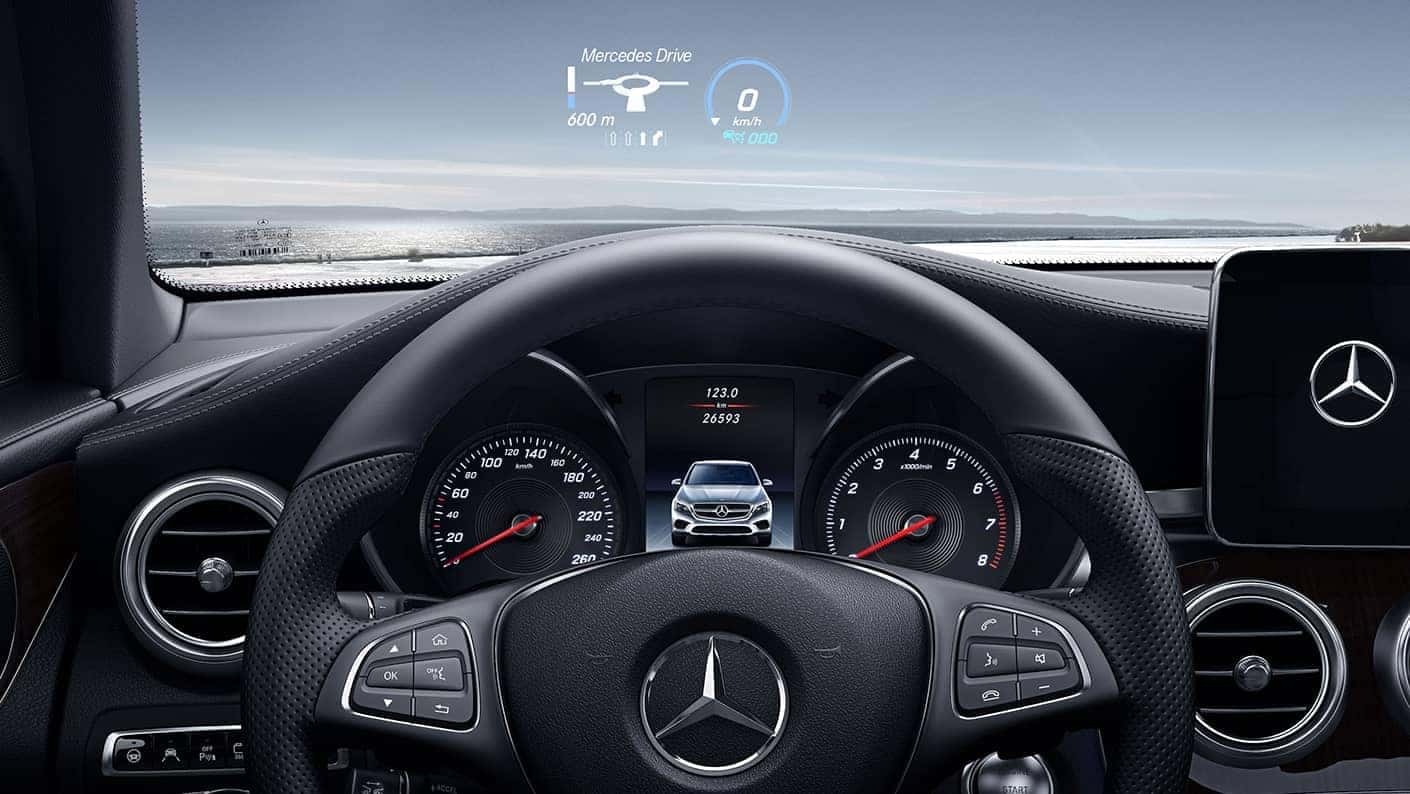 2019 MB GLC Heads Up Display