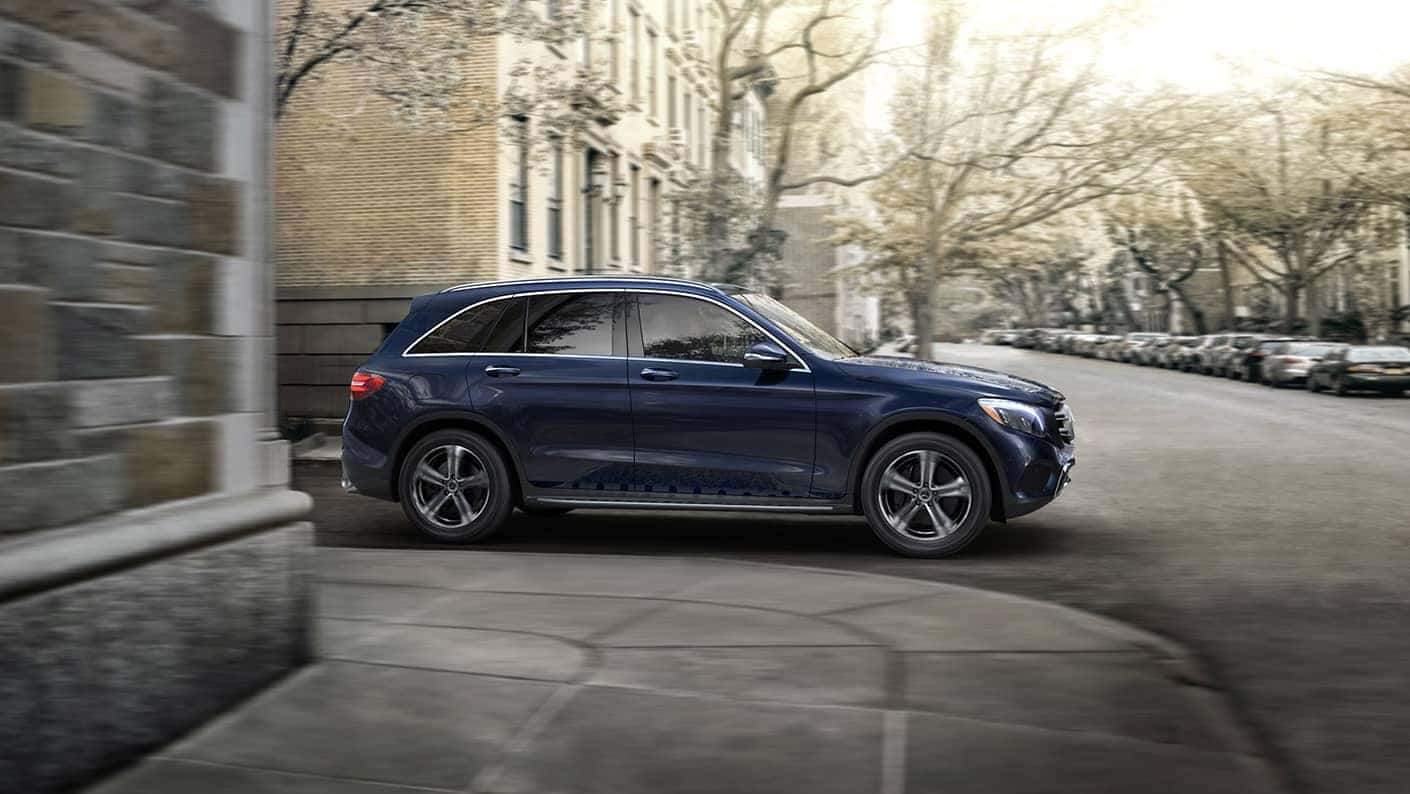 2019 MB GLC Driving