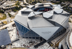 Mercedes-Benz Stadium - 4️⃣ years ago today The Atlanta Falcons played  their first regular season game in our building 