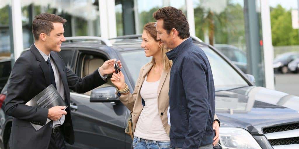 Help Wanted For MercedesBenz Dealership Near Smithtown, NY! Mercedes