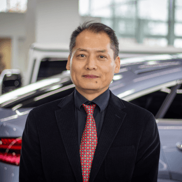 Jun Zhang- Fluent in Mandarin & Cantonese