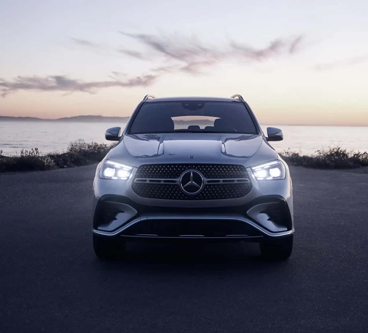 Front view of the 2025 Mercedes-Benz GLE