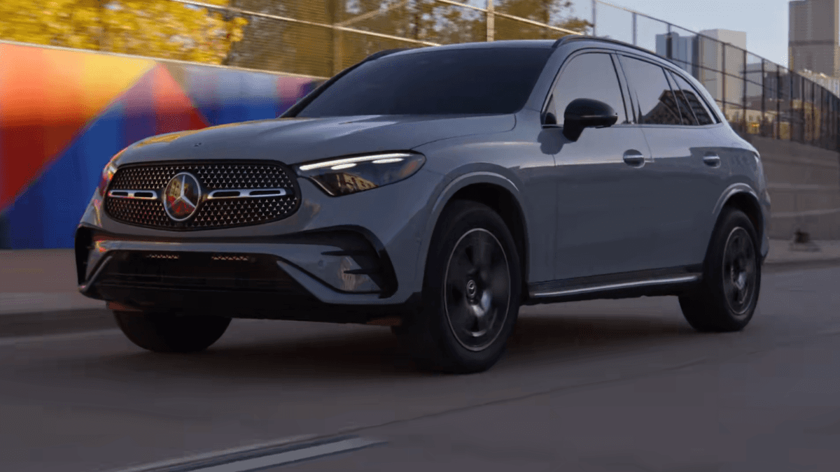 Mercedes-Benz GLC in North Houston, TX