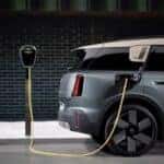 Charging a vehicle with MINI ChargeForward