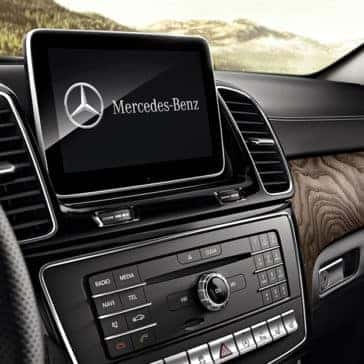 2018 MB AMG GLE 43 front dashboard