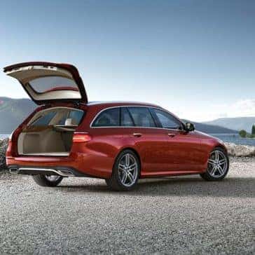 2019 Mercedes-Benz E-Class trunk open
