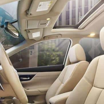 2017 Nissan Altima front interior