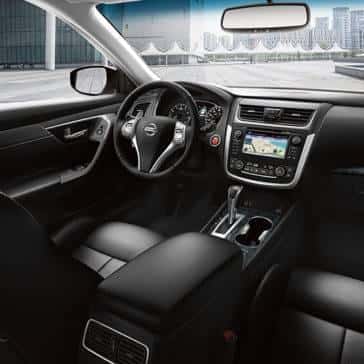 2017 Nissan Altima interior seats