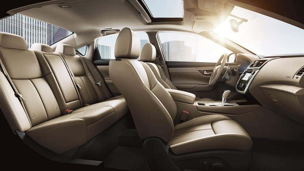 2018 Nissan Altima seating