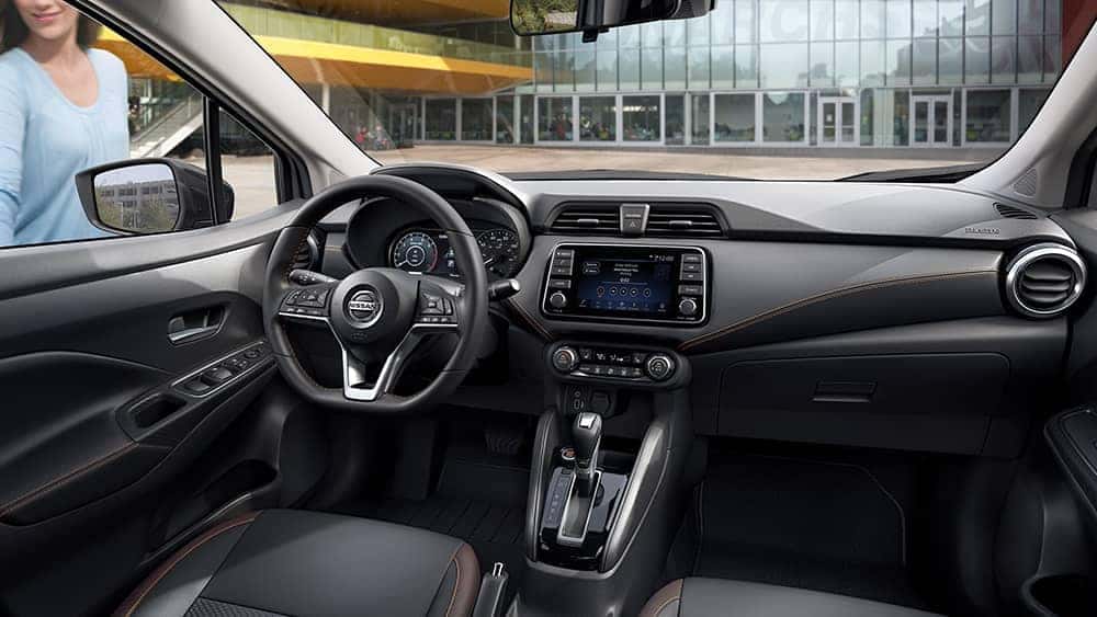 2020 Nissan Versa Dash