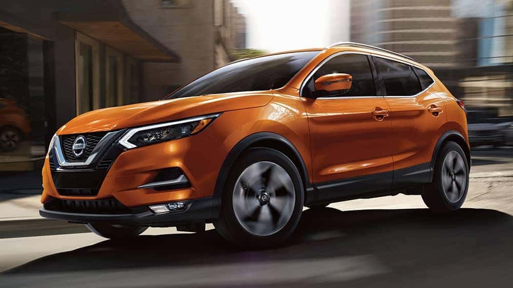 2020 Nissan Rogue Sport Driving