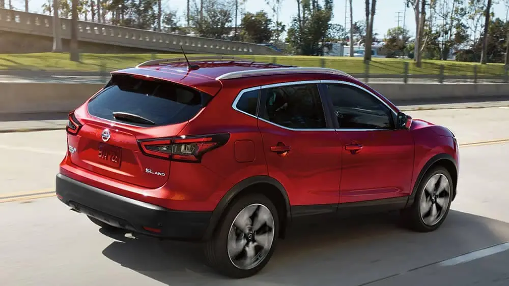 Nissan rogue sport 2020