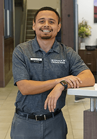 Alex Flores