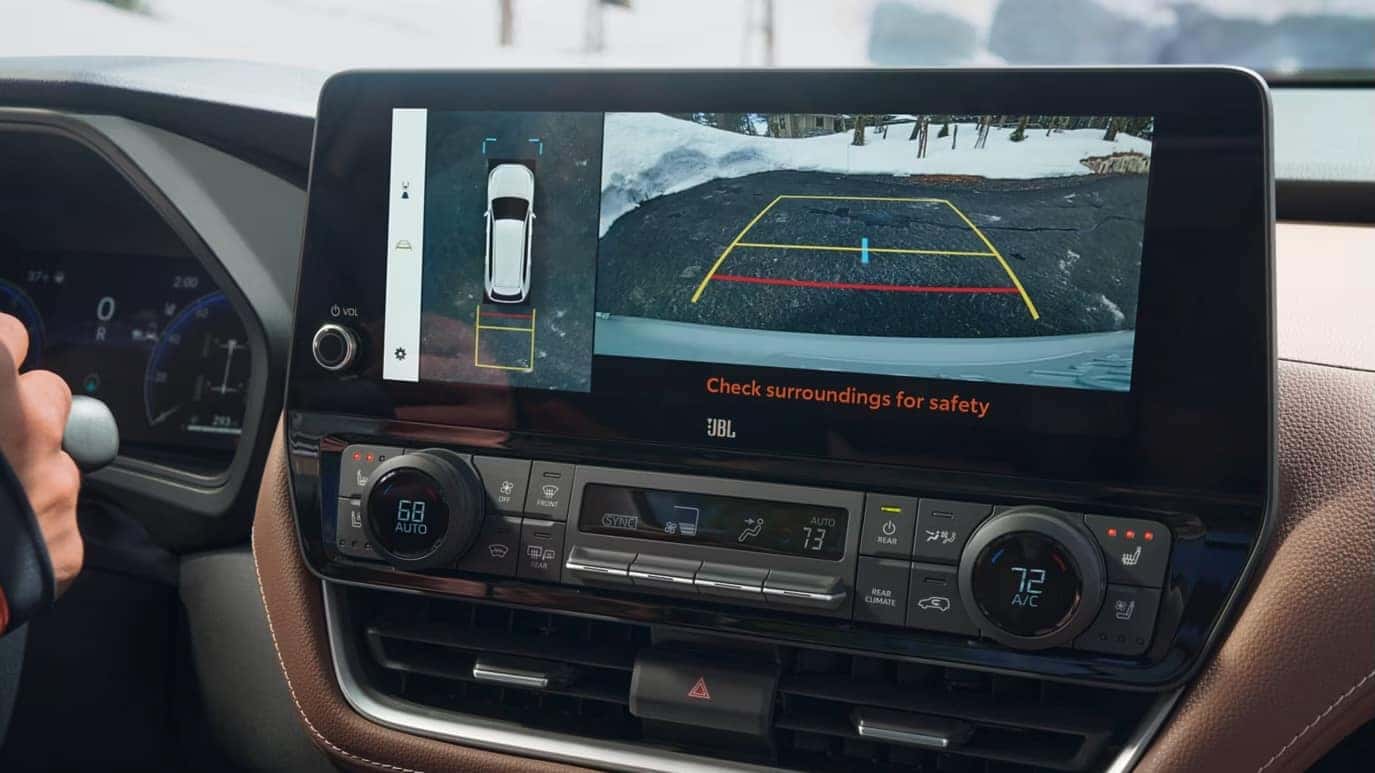 New Toyota Grand Highlander Backup Camera Near Round Rock, TX