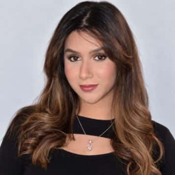 Hamda  Naveed 