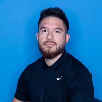 Mauricio  Mora