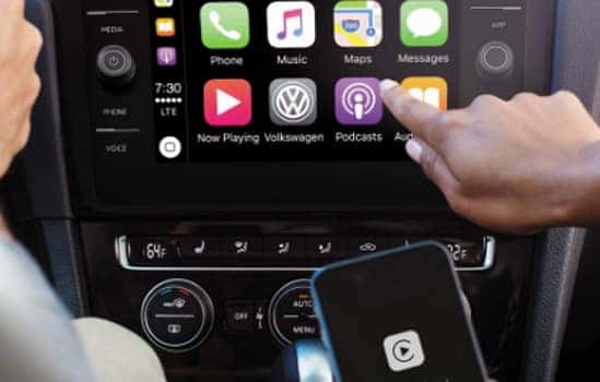 2018 Volkswagen Golf R Technology