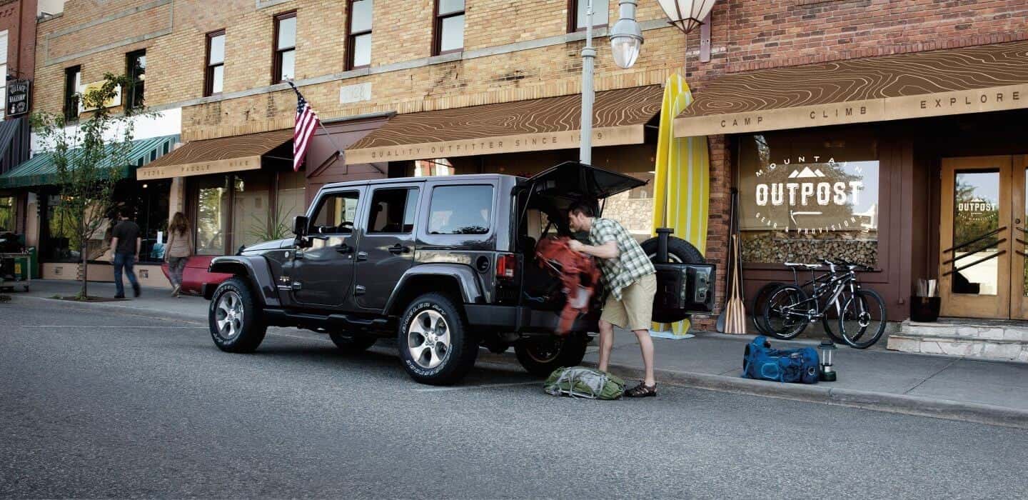 2017 Jeep Wrangler Trunk